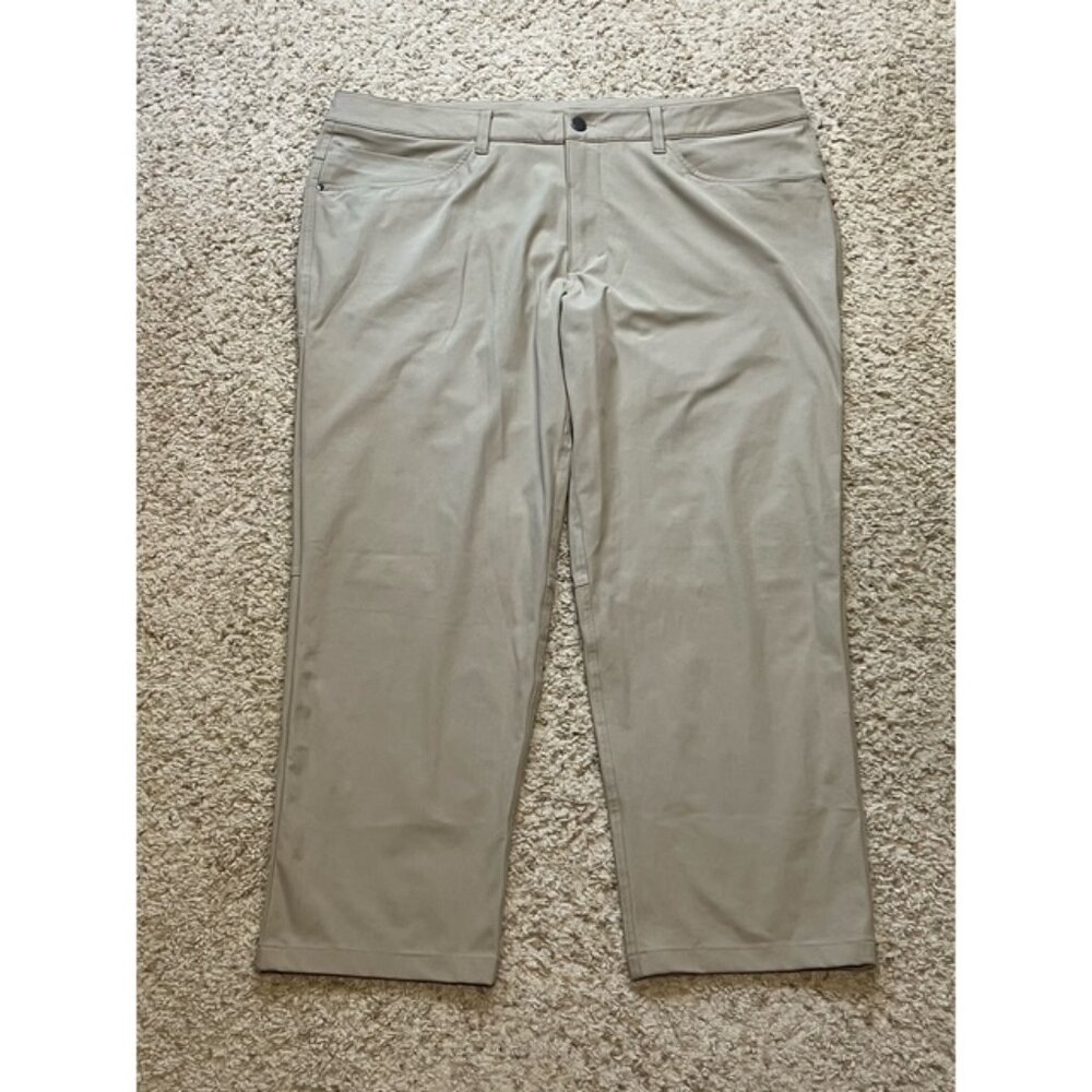 Lululemon Men's ABC Classic Khaki Pant Size 38 x 26.5 EUC See Measurement